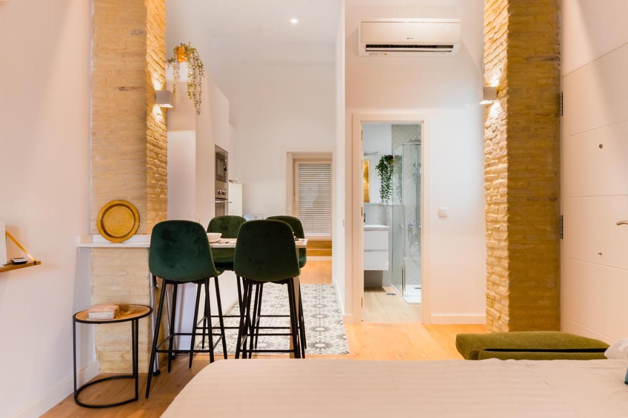 Diseno Triana 2 Rooms Siviglia Esterno foto