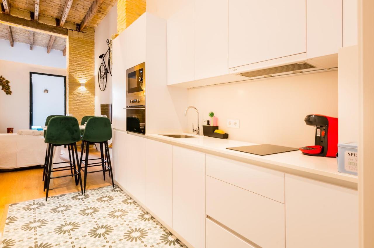 Diseno Triana 2 Rooms Siviglia Esterno foto